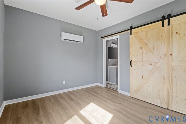 8464 Shady Grove Rd, Mechanicsville, VA 23116