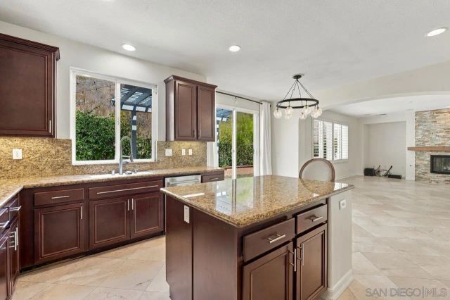 3805 Sacramento, La Mesa, CA 91941