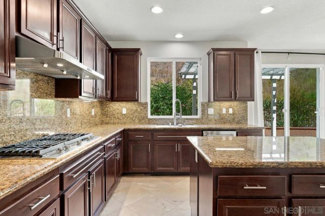 3805 Sacramento, La Mesa, CA 91941