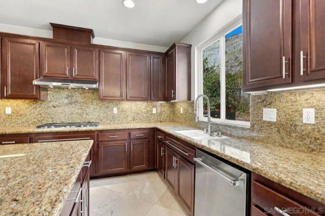 3805 Sacramento, La Mesa, CA 91941
