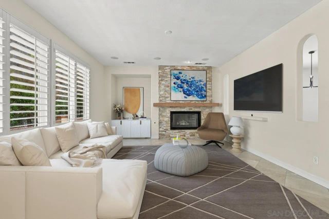 3805 Sacramento, La Mesa, CA 91941