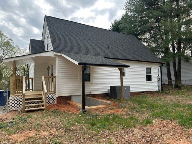 4832 Germanton Road, Winston-salem, NC 27105