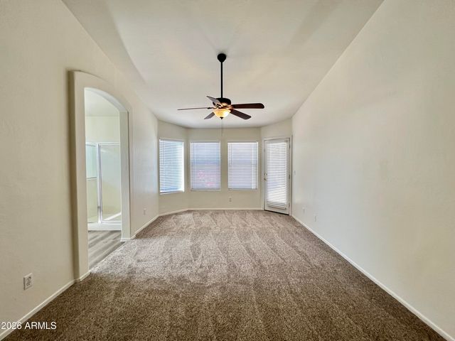6910 E MADERO Avenue, Mesa, AZ 85209