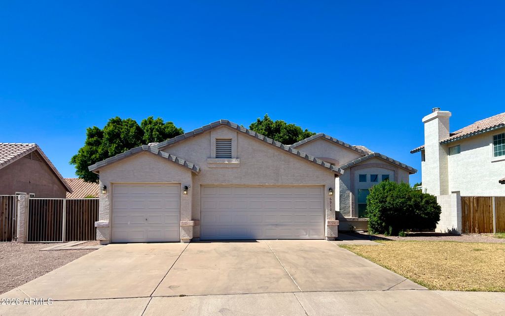6910 E MADERO Avenue, Mesa, AZ 85209
