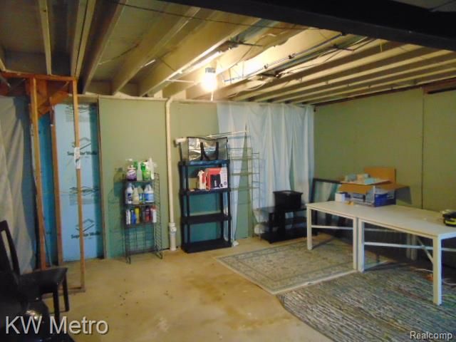 445 Navahoe Street, Detroit, MI 48215