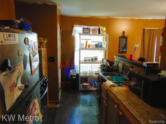 445 Navahoe Street, Detroit, MI 48215