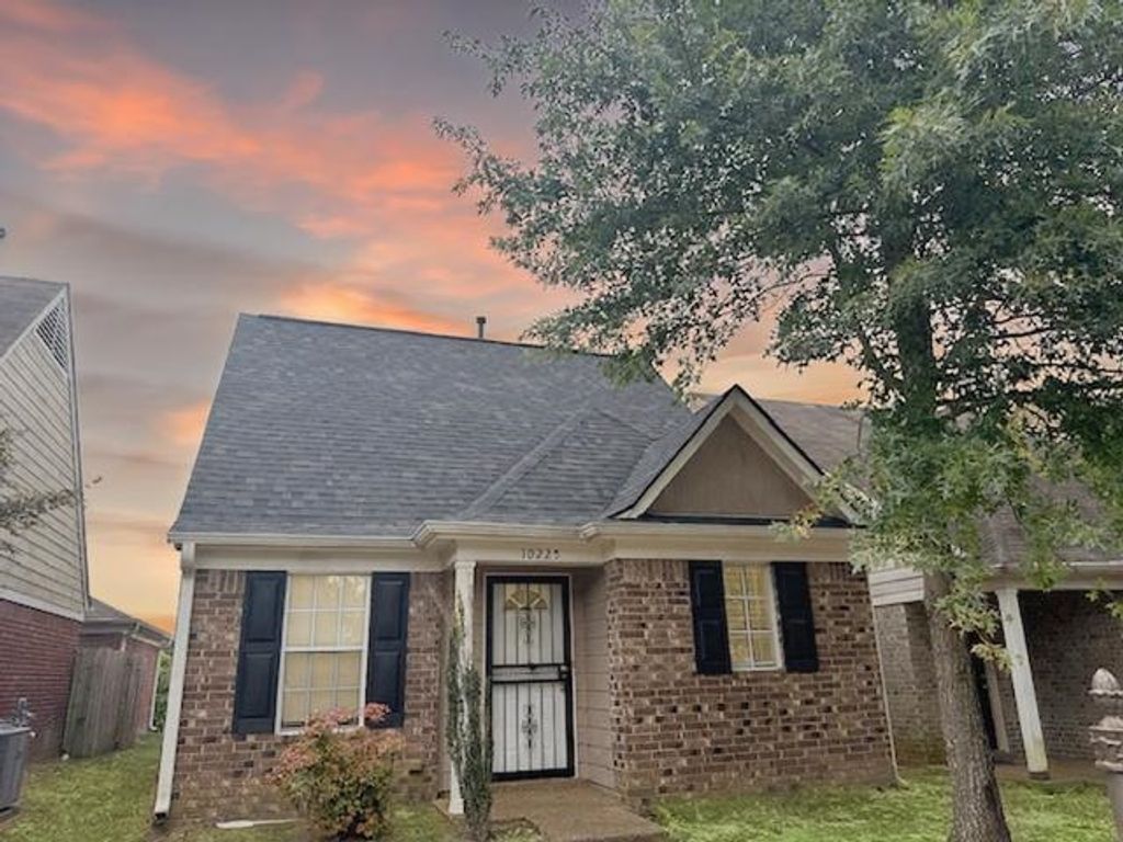 10225 STERLING RIDGE DR, Cordova, TN 38018