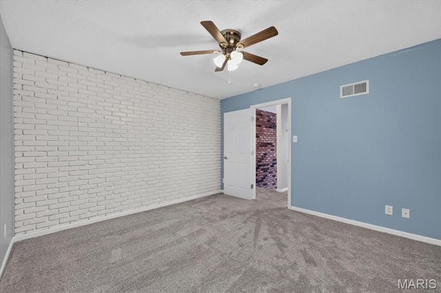 1107 Rue La Chelle Walk 1107, St Louis, MO 63141
