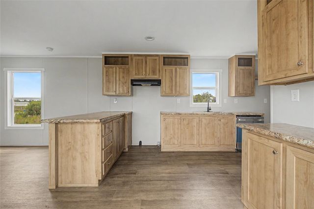 656 Road 57071, Cleveland, TX 77327