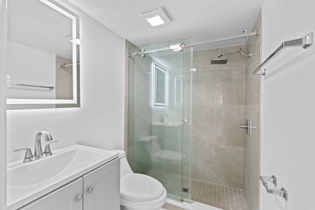 4324 Garden Avenue, West Palm Beach, FL 33405