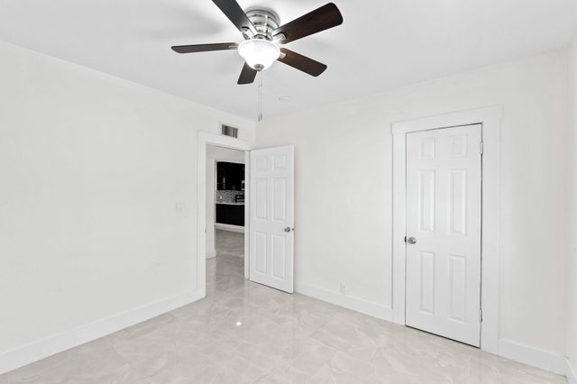4324 Garden Avenue, West Palm Beach, FL 33405