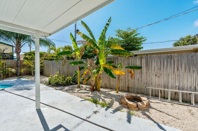 4324 Garden Avenue, West Palm Beach, FL 33405