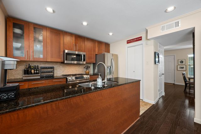 2101 Polaris Ave 7, Austin, TX 78757