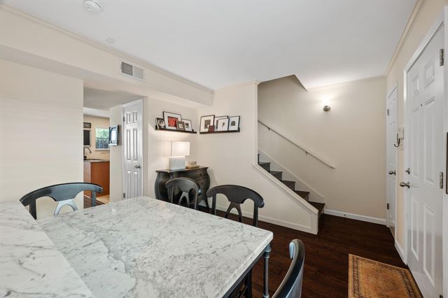 2101 Polaris Ave 7, Austin, TX 78757