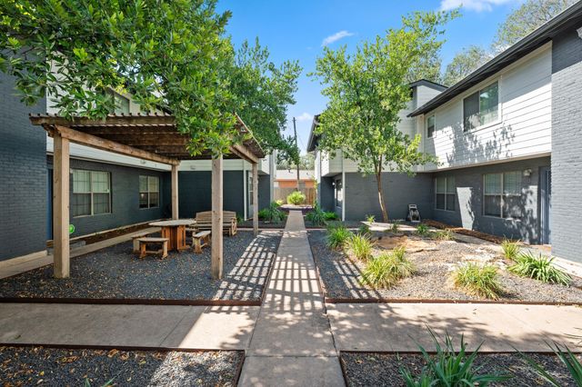 2101 Polaris Ave 7, Austin, TX 78757
