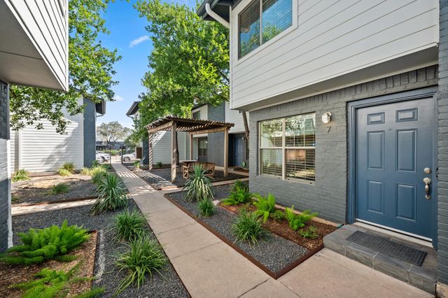 2101 Polaris Ave 7, Austin, TX 78757