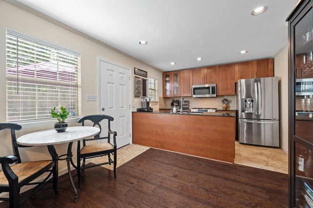 2101 Polaris Ave 7, Austin, TX 78757