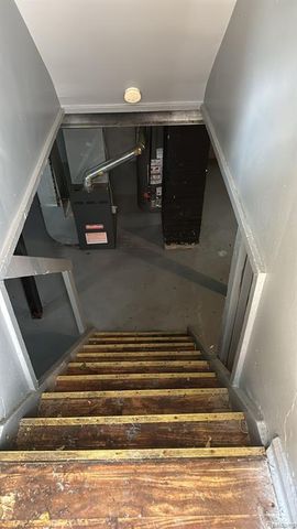 15480 Saratoga Street, Detroit, MI 48205