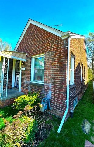 15480 Saratoga Street, Detroit, MI 48205