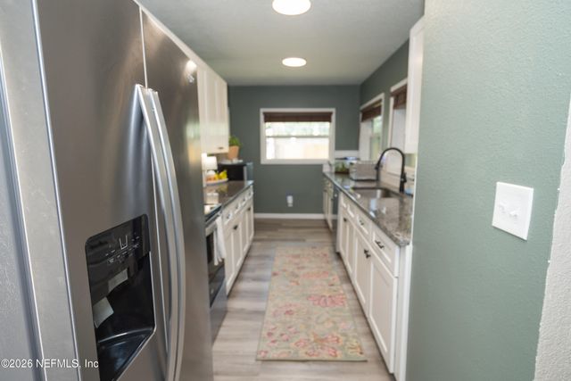 1649 GRIFLET Road, Jacksonville, FL 32211