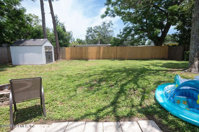 1649 GRIFLET Road, Jacksonville, FL 32211