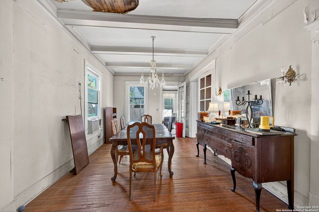 433 W Woodlawn Ave, San Antonio, TX 78212