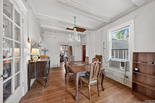 433 W Woodlawn Ave, San Antonio, TX 78212