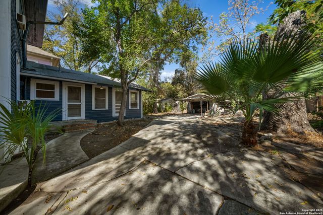 433 W Woodlawn Ave, San Antonio, TX 78212