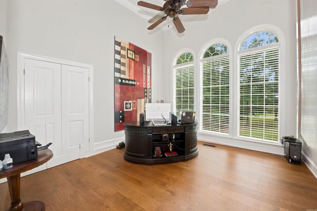 200 W Hillcrest Drive, Alexander, AR 72002