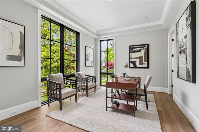 1515 CRESTWOOD LN, Mclean, VA 22101