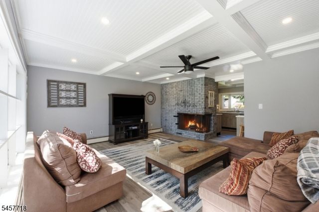 49 Oslo Dr, Rockaway Twp., NJ 07866