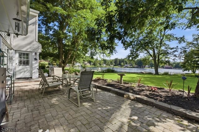 49 Oslo Dr, Rockaway Twp., NJ 07866
