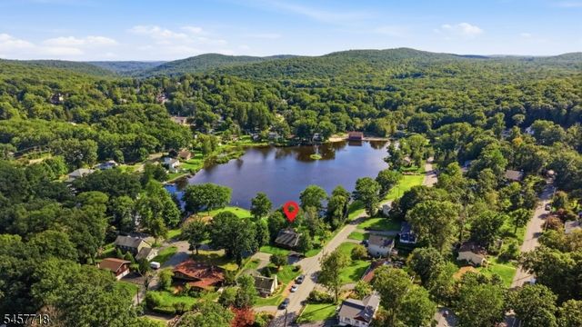 49 Oslo Dr, Rockaway Twp., NJ 07866