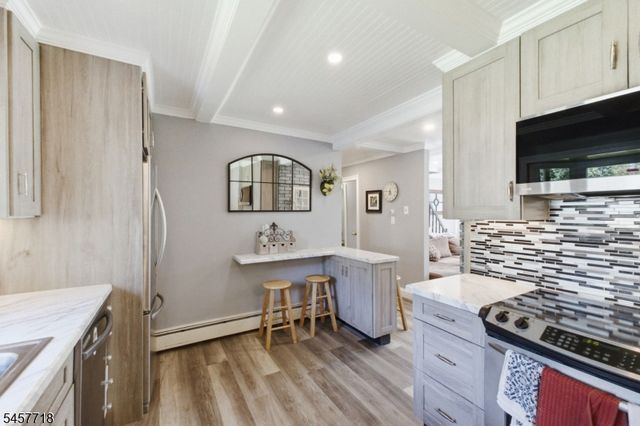 49 Oslo Dr, Rockaway Twp., NJ 07866