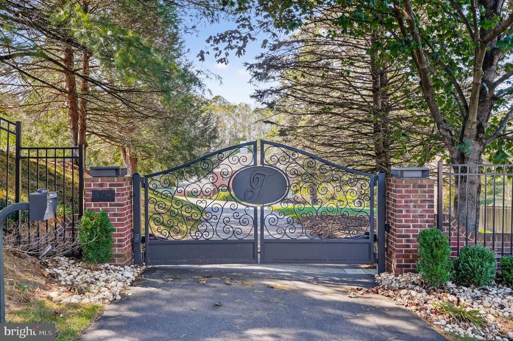 Image 2 of property listing at 7652 GREENDELL LN, Highland, MD 20777