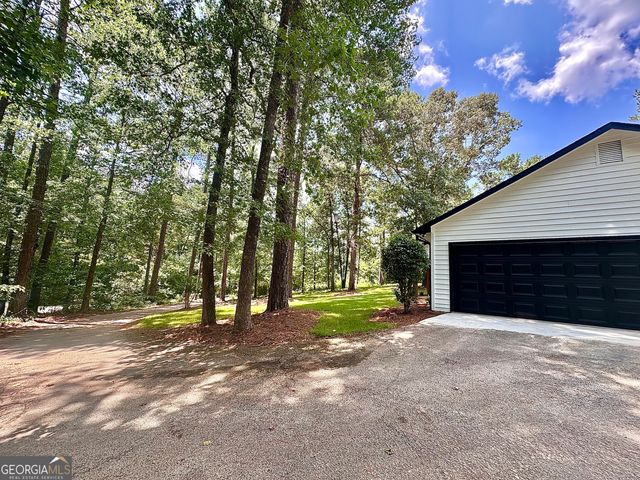 115 Creekside Lane, Covington, GA 30016