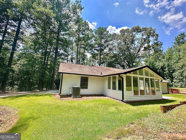 115 Creekside Lane, Covington, GA 30016