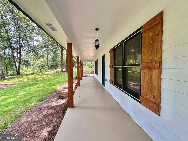 115 Creekside Lane, Covington, GA 30016