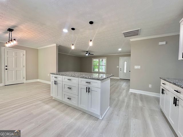 115 Creekside Lane, Covington, GA 30016