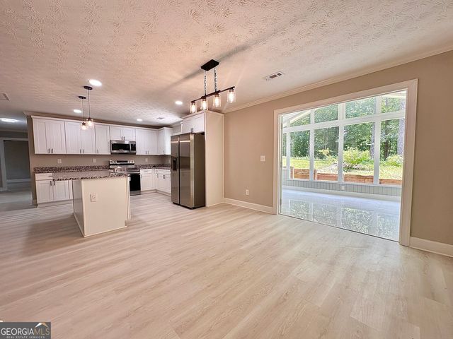 115 Creekside Lane, Covington, GA 30016