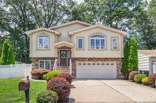 70 Harding Ave, Clark Twp., NJ 07066