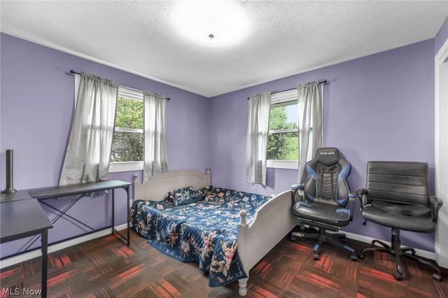 6321 Cardinal Hill NW, North Canton, OH 44720