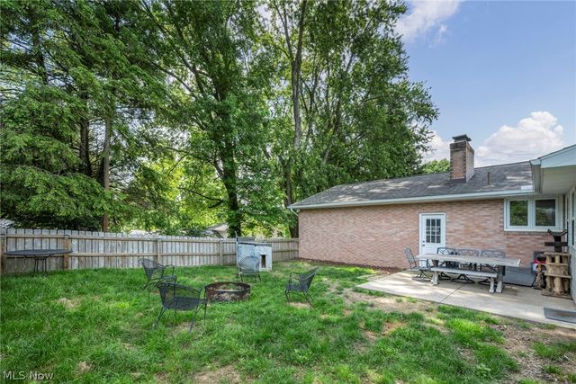6321 Cardinal Hill NW, North Canton, OH 44720