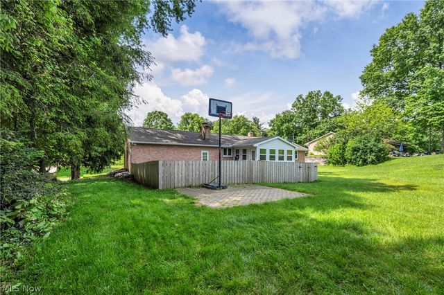 6321 Cardinal Hill NW, North Canton, OH 44720