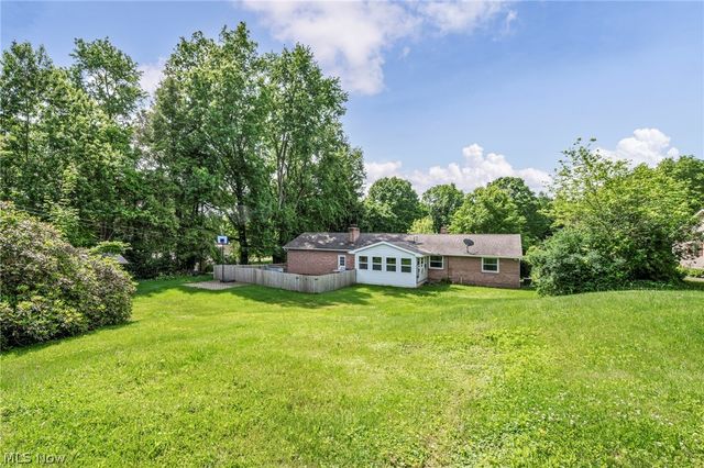 6321 Cardinal Hill NW, North Canton, OH 44720