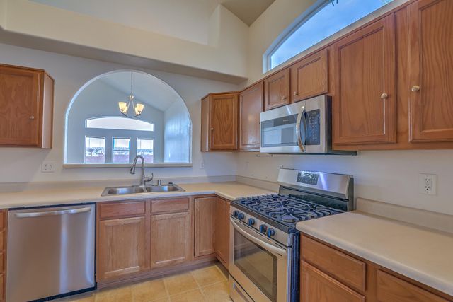 3853 Tranquil Meadows Drive NE, Rio Rancho, NM 87144