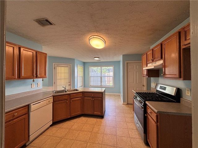 3287 Baymount Way, Lawrenceville, GA 30043