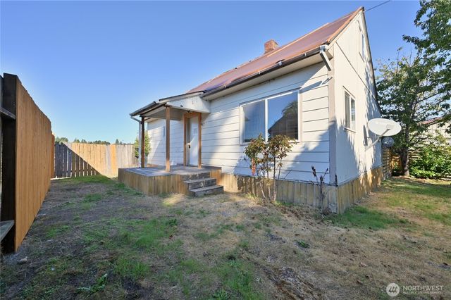 917 Cogean, Bremerton, WA 98337