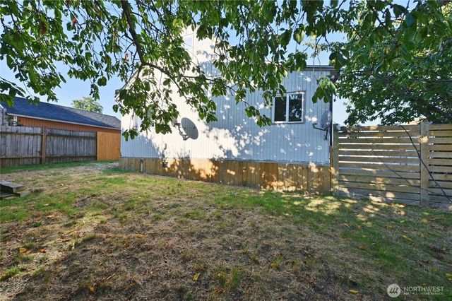 917 Cogean, Bremerton, WA 98337