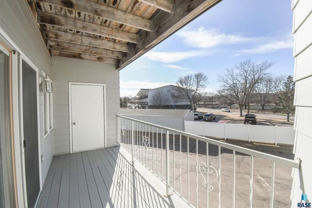 4601 S Oxbow Ave Avenue 205, Sioux Falls, SD 57106